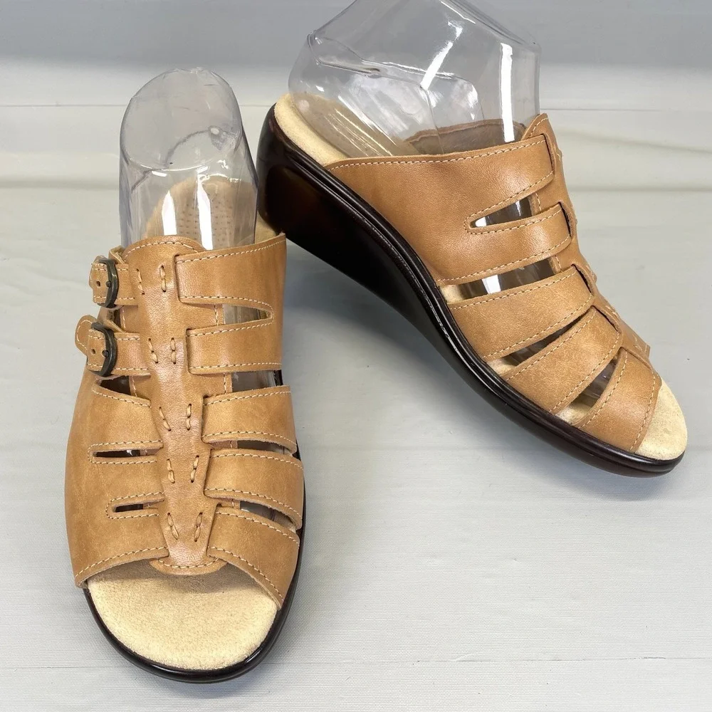 SAS Tango Wedge Sandals Womens Size 7.5 Extra Wide Brown Leather Comfort Shoes